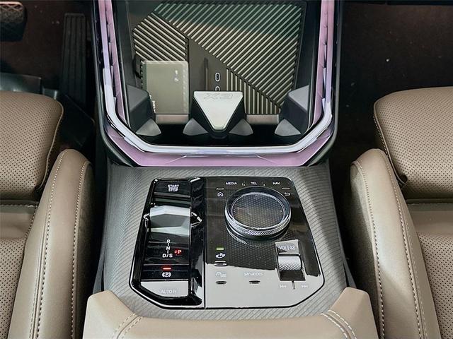 Photo of 2026 Mineral White Metallic BMW X3