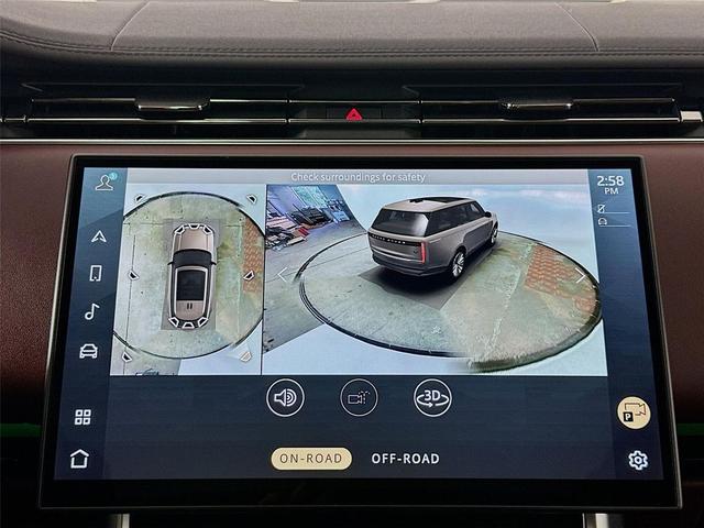 Photo of 2023 Fuji White Land Rover Range Rover