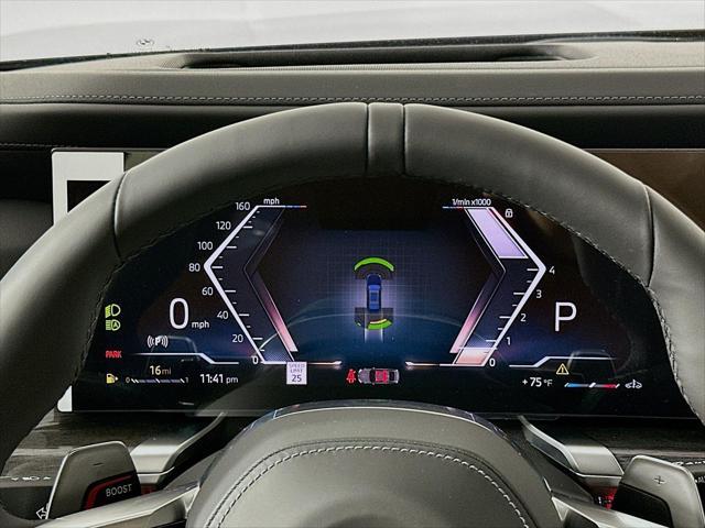 Photo of 2025 Carbon Black Metallic BMW 760