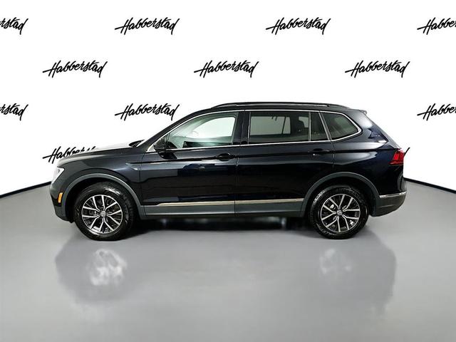 Photo of 2020 Deep Black Pearl Volkswagen Tiguan