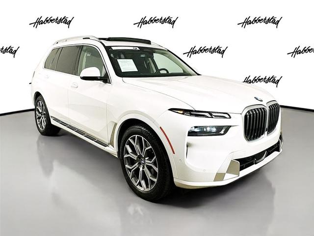 Photo of 2024 Alpine White BMW X7