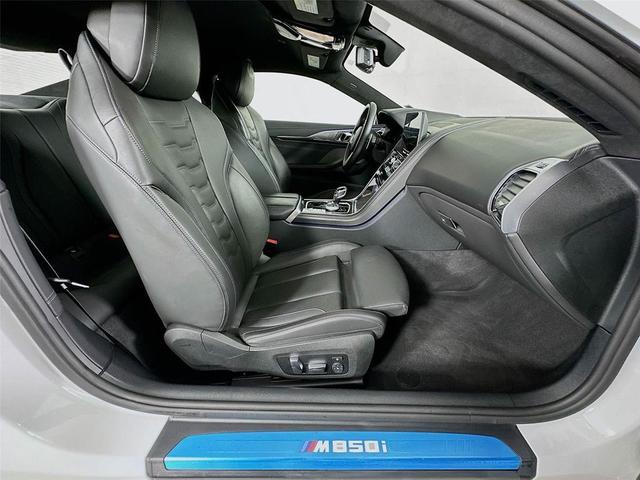 Photo of 2024 Mineral White Metallic BMW M850