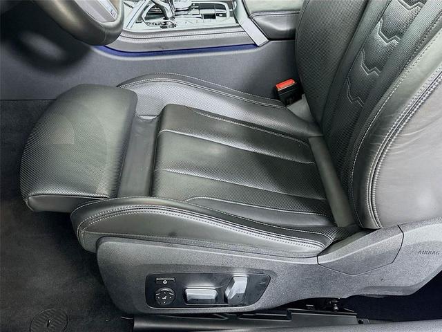 Photo of 2024 Mineral White Metallic BMW M850