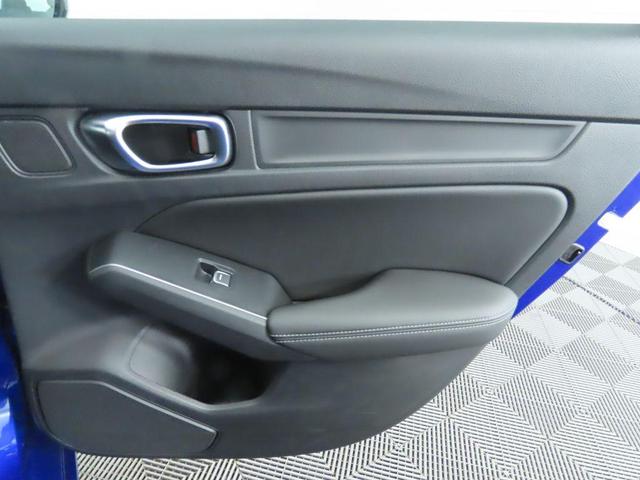 Photo of 2025 Apex Blue Pearl Acura Integra