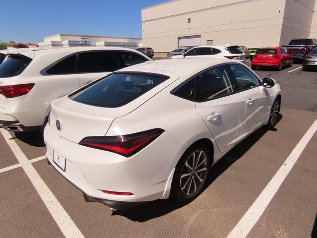 Photo of 2025 Platinum White Pearl Acura Integra