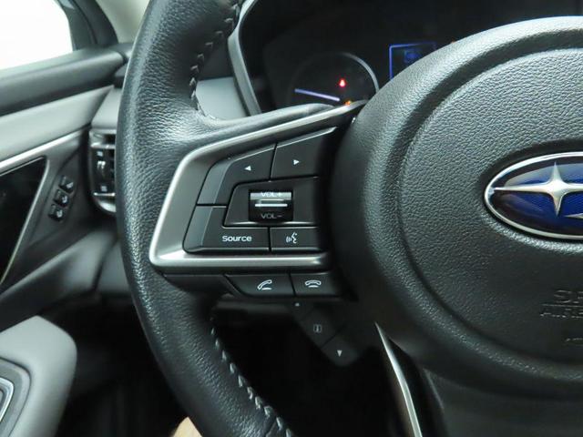 Photo of 2021 Ice Silver Metallic Subaru Outback