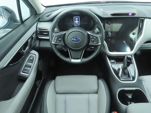 Photo of 2021 Ice Silver Metallic Subaru Outback