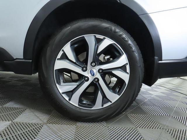 Photo of 2021 Ice Silver Metallic Subaru Outback