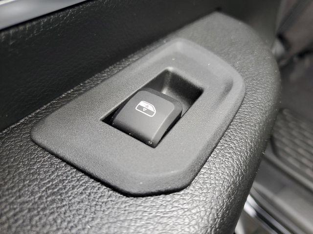 Photo of 2025 Diamond Black RAM 1500