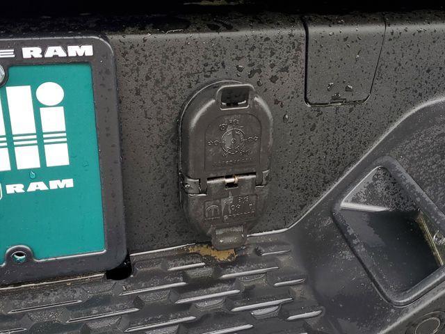 Photo of 2025 Diamond Black RAM 1500