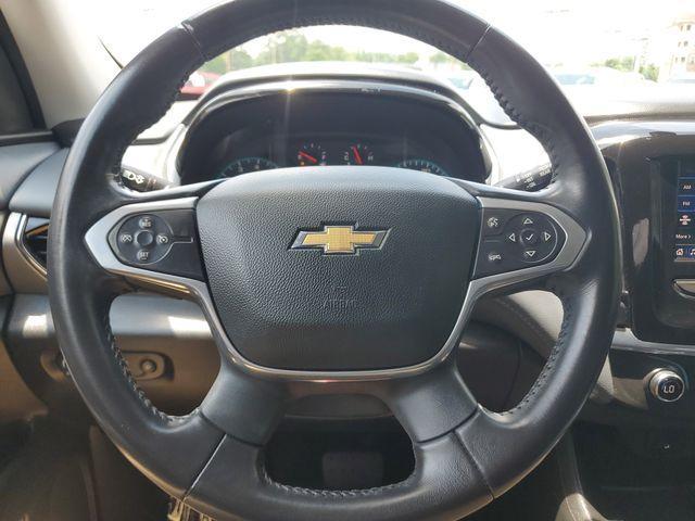 Photo of 2020 Graphite Metallic Chevrolet Traverse