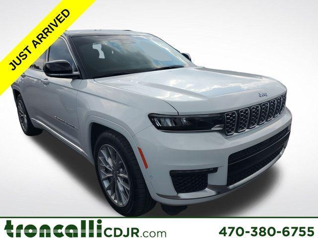 Photo of 2023 Bright White Clearcoat Jeep Grand Cherokee L