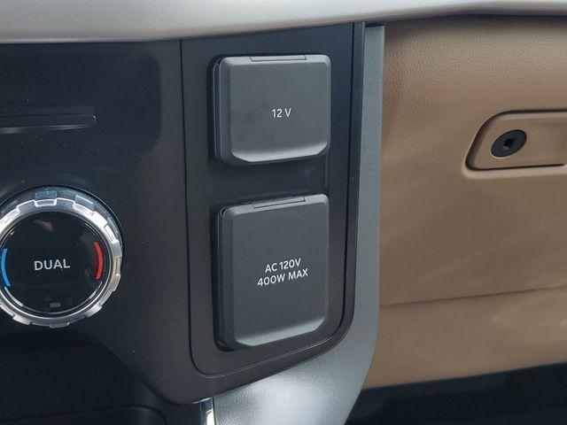 Photo of 2023 Oxford White Ford F-150