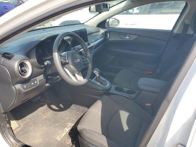 Photo of 2020 Clear White Kia Forte
