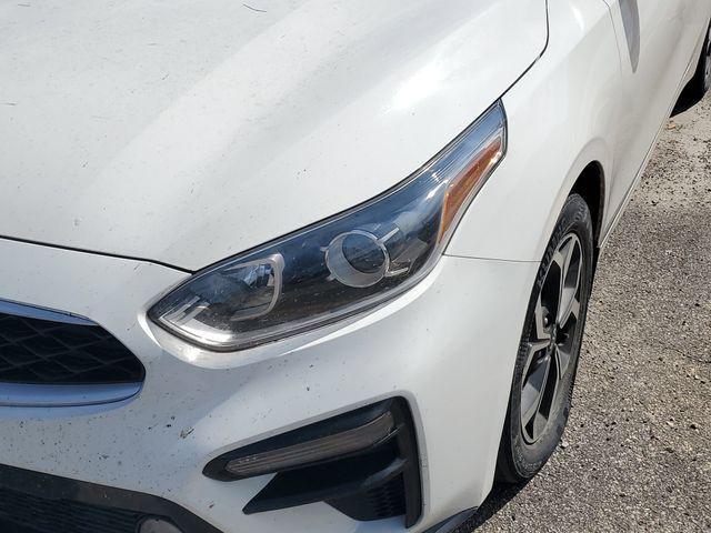 Photo of 2020 Clear White Kia Forte