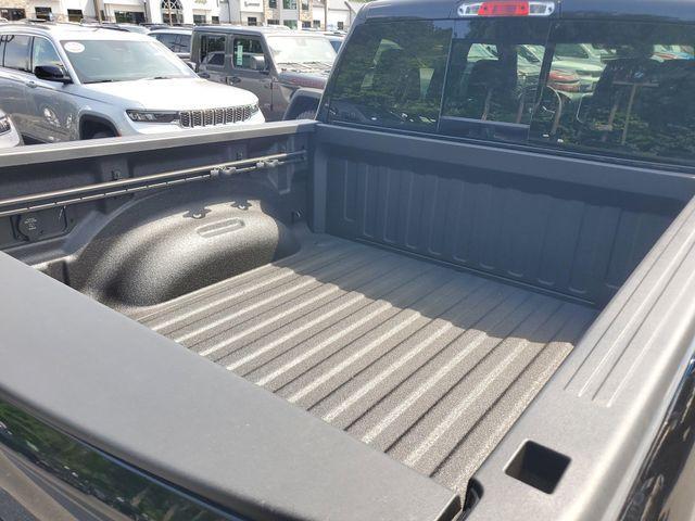 Photo of 2025 Diamond Black RAM 1500