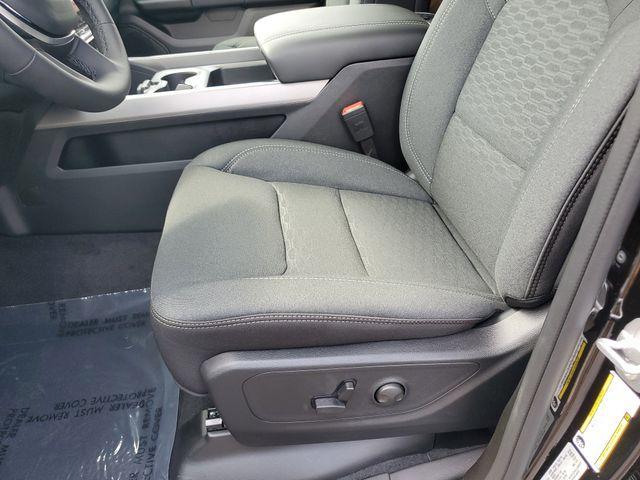 Photo of 2025 Diamond Black RAM 1500