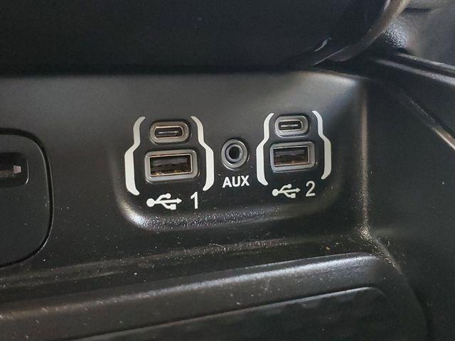 Photo of 2019 Diamond Black RAM 1500