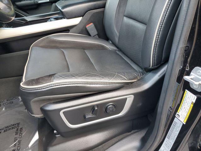 Photo of 2019 Diamond Black RAM 1500
