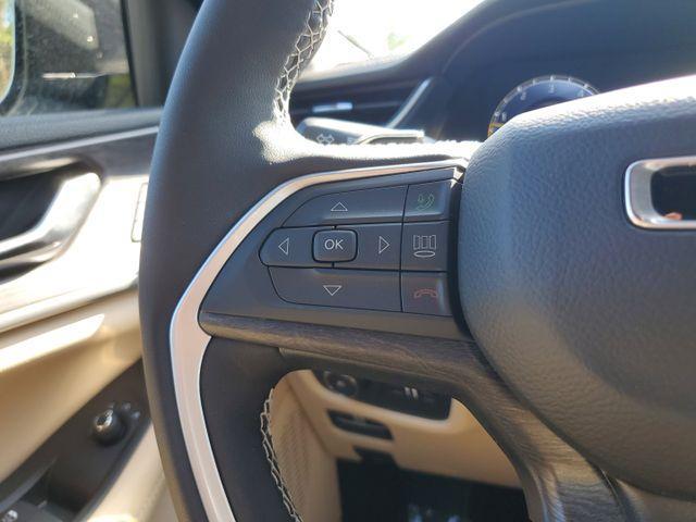 Photo of 2025 Bright White Clearcoat Jeep Grand Cherokee L