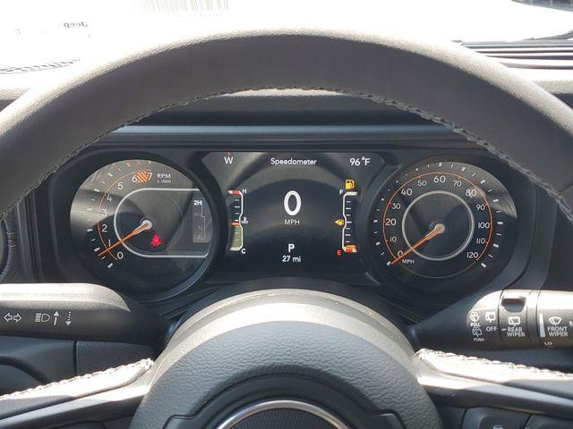 Photo of 2025 Anvil Clearcoat Jeep Wrangler