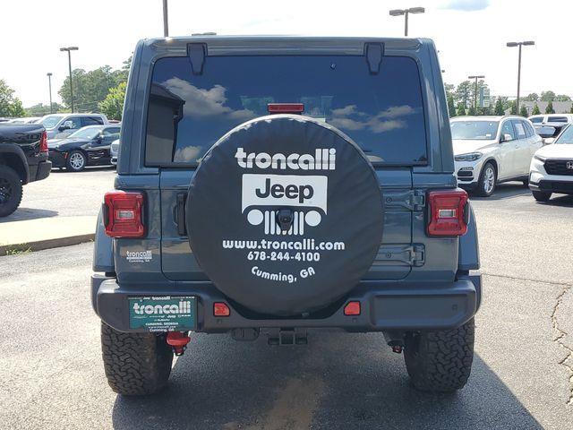 Photo of 2025 Anvil Clearcoat Jeep Wrangler