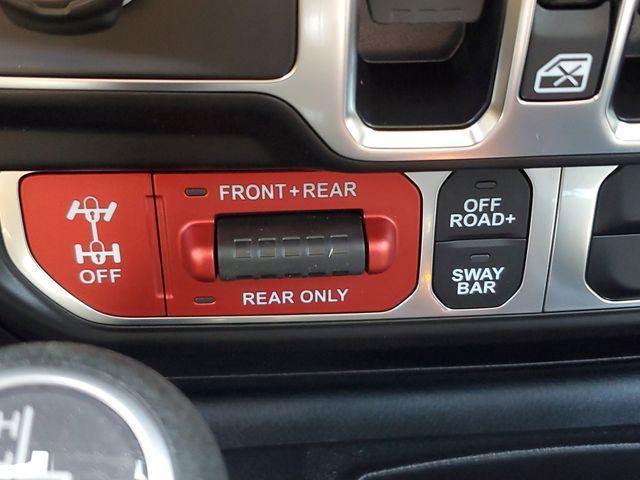 Photo of 2025 Anvil Clearcoat Jeep Wrangler