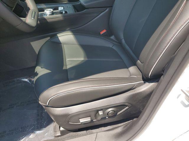 Photo of 2025 Bright White Clearcoat Jeep Wagoneer S
