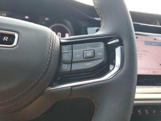 Photo of 2025 Diamond Black Jeep Wagoneer S