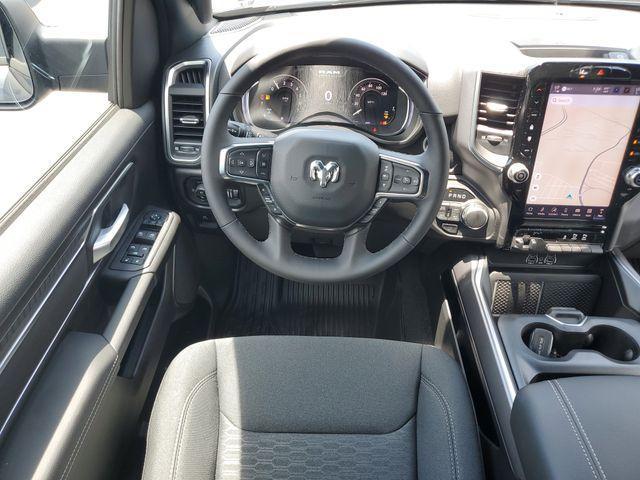 Photo of 2025 Granite Crystal Clearcoat Metallic RAM 1500