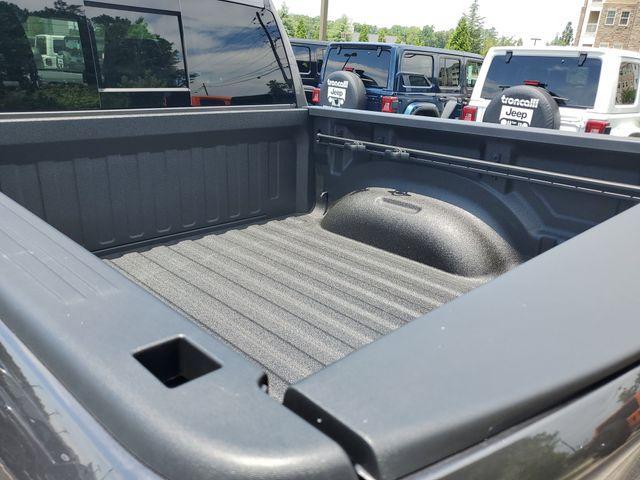 Photo of 2025 Granite Crystal Clearcoat Metallic RAM 1500