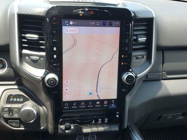 Photo of 2025 Granite Crystal Clearcoat Metallic RAM 1500
