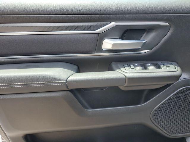 Photo of 2025 Granite Crystal Clearcoat Metallic RAM 1500
