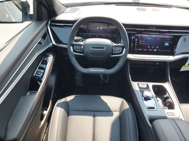 Photo of 2025 Silver Zynith Clearcoat Jeep Wagoneer S