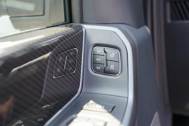 Photo of 2025 Gray Metallic Ford F-250
