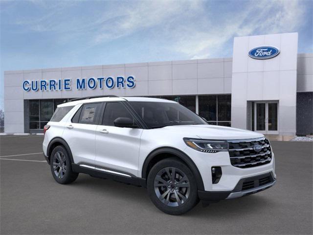 Photo of 2025 Star White Metallic Tri-Coat Ford Explorer