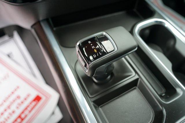 Photo of 2023 Onyx Black GMC Sierra 1500