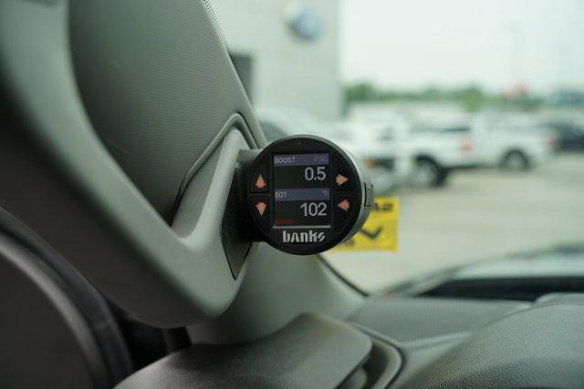 Photo of 2023 Onyx Black GMC Sierra 1500