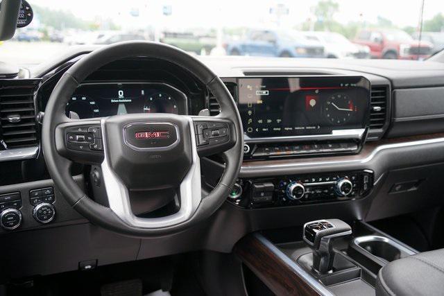 Photo of 2023 Onyx Black GMC Sierra 1500