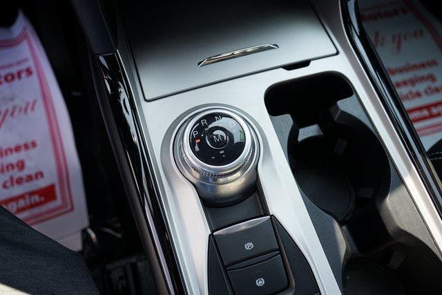 Photo of 2022 Gray Metallic Ford Explorer