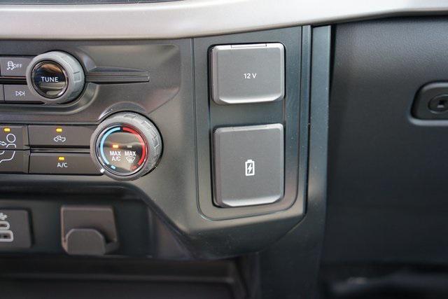 Photo of 2025 Black Metallic Ford F-150