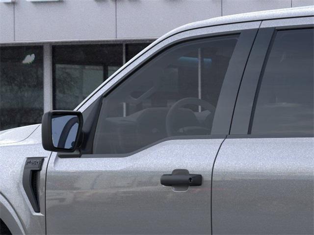 Photo of 2025 Carbonized Gray Metallic Ford F-150