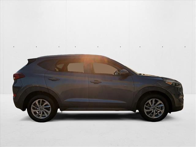 Photo of 2016 Coliseum Grey Hyundai TUCSON