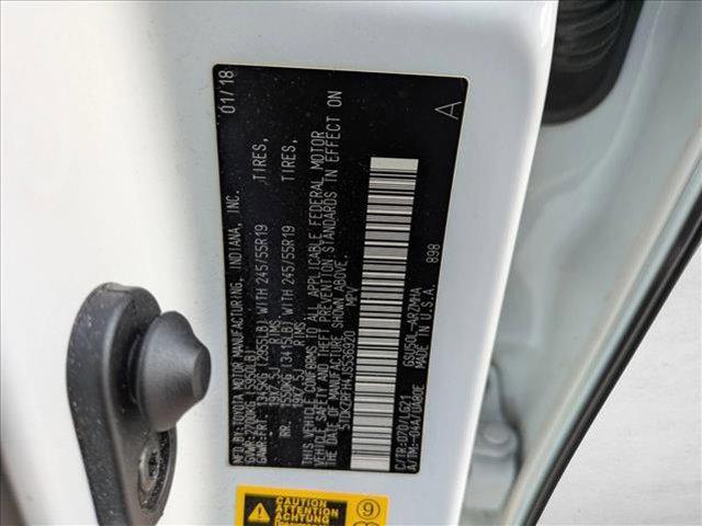 Photo of 2018 Blizzard Pearl Toyota Highlander
