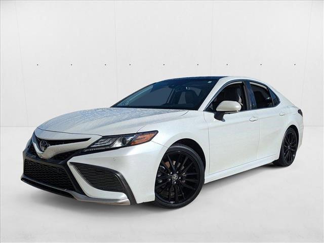 Photo of 2022 Wind Chill Pearl Toyota Camry
