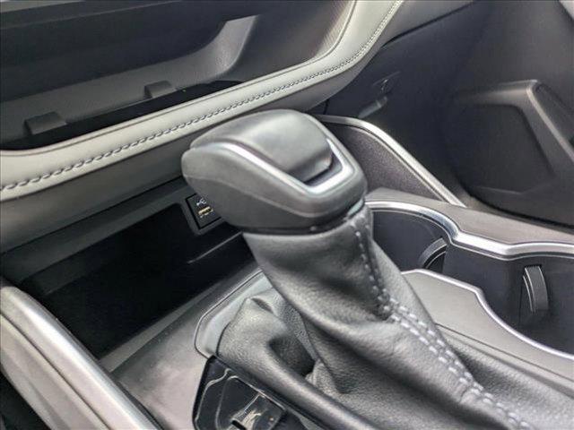 Photo of 2024 Celestial Silver Metallic Toyota Highlander