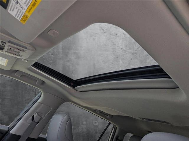 Photo of 2024 Celestial Silver Metallic Toyota Highlander