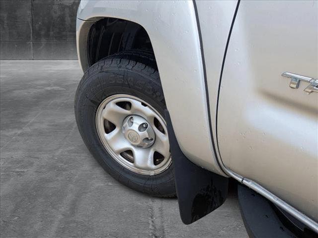 Photo of 2005 Silver Streak Mica Toyota Tacoma