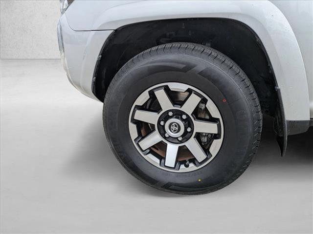 Photo of 2021 Classic Silver Metallic Toyota 4Runner