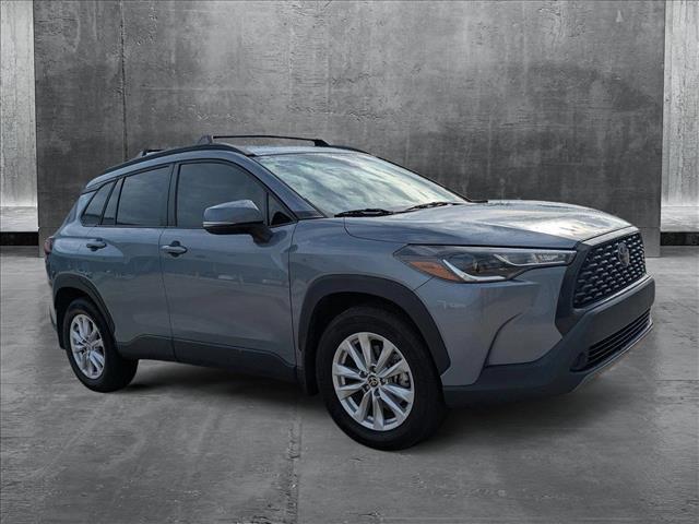 Photo of 2022 Celestite Toyota Corolla Cross